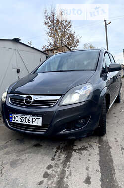 Opel Zafira 2011