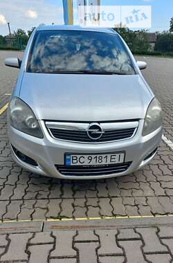 Минивэн Opel Zafira 2008 в Яворове