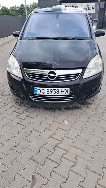 Минивэн Opel Zafira 2009 в 