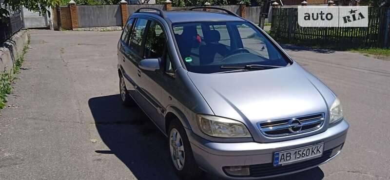 Opel Zafira 2004