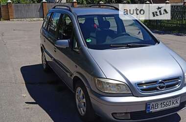 Минивэн Opel Zafira 2004 в 