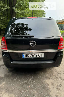 Минивэн Opel Zafira 2008 в Львове