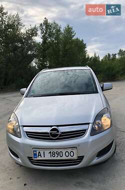 Мінівен Opel Zafira 2010 в 