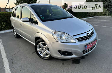 Мінівен Opel Zafira 2009 в Полтаві