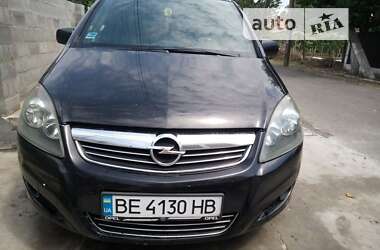 Минивэн Opel Zafira 2011 в Николаеве