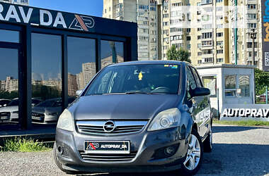 Минивэн Opel Zafira 2009 в Киеве