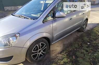 Мінівен Opel Zafira 2010 в Білій Церкві