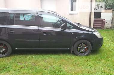 Opel Zafira 2011