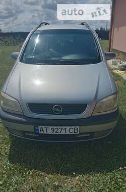 Минивэн Opel Zafira 2000 в Ивано-Франковске