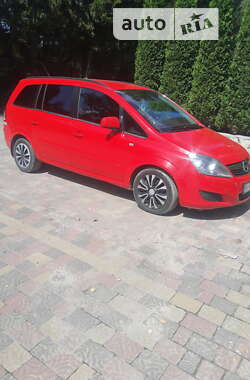 Opel Zafira 2011