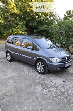 Мінівен Opel Zafira 2005 в Болграді