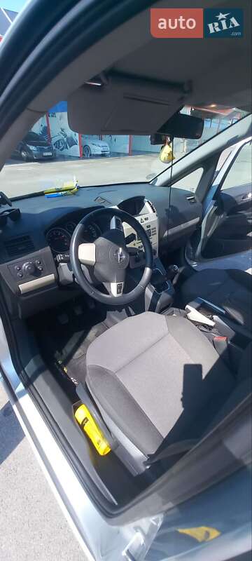 Минивэн Opel Zafira 2008 в Виннице фото 17 Минивэн Opel Zafira 2008 в Виннице