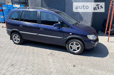 Минивэн Opel Zafira 2000 в Здолбунове