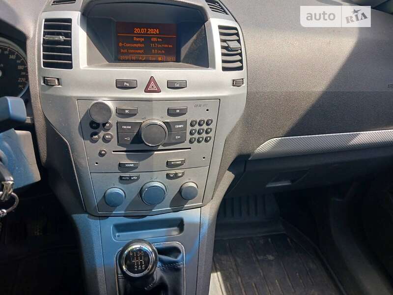 Минивэн Opel Zafira 2011 в Львове фото 3 Минивэн Opel Zafira 2011 в Львове