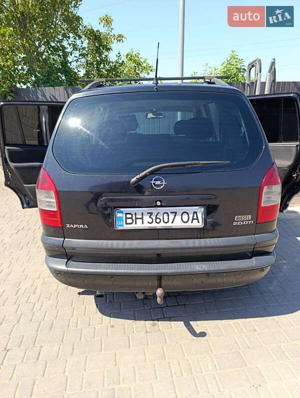Opel Zafira 2004