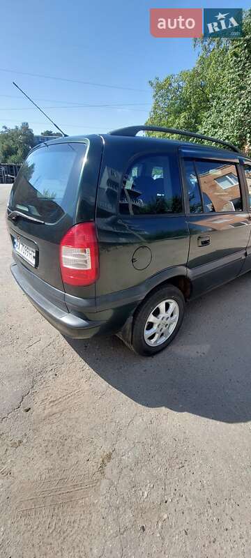Минивэн Opel Zafira 2003 в Харькове фото 3 Минивэн Opel Zafira 2003 в Харькове