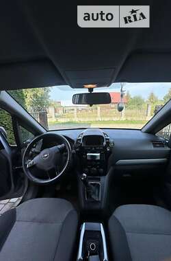 Минивэн Opel Zafira 2010 в Калуше