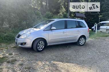 Минивэн Opel Zafira 2009 в Сколе