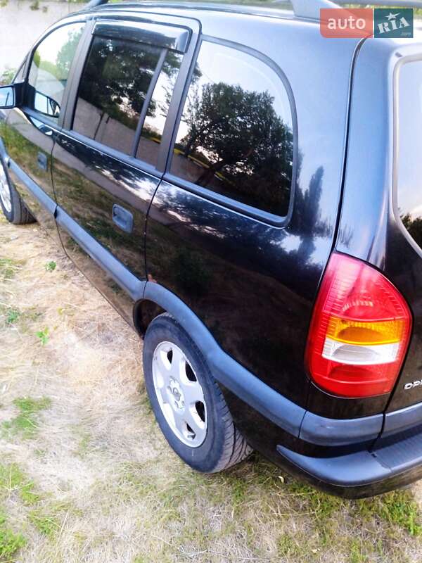 Минивэн Opel Zafira 2002 в Иванкове фото 7 Минивэн Opel Zafira 2002 в Иванкове