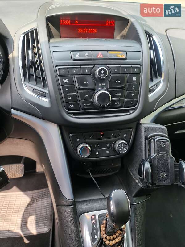 Мікровен Opel Zafira 2012 в Надвірній