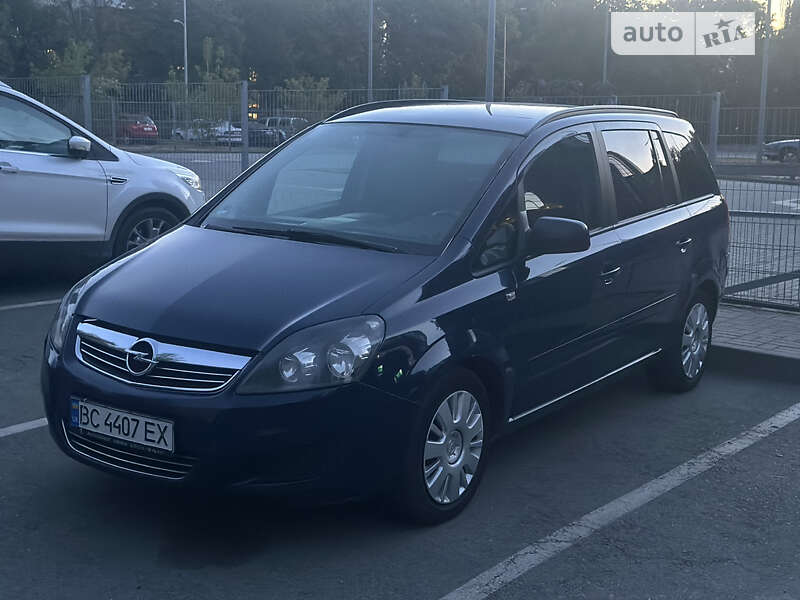 Мінівен Opel Zafira 2012 в Львові