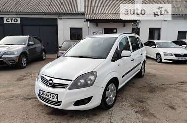 Мінівен Opel Zafira 2009 в Чернігові