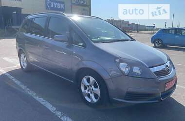 Минивэн Opel Zafira 2005 в Ровно