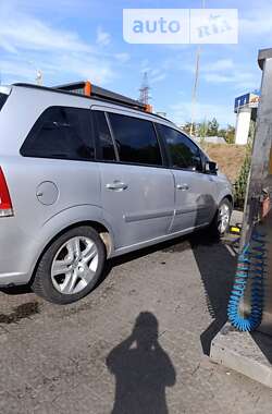 Мінівен Opel Zafira 2009 в Полтаві