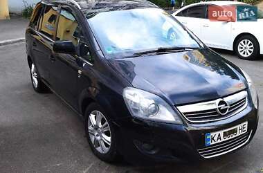 Мінівен Opel Zafira 2010 в Києві