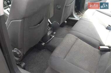 Мінівен Opel Zafira 2010 в Києві