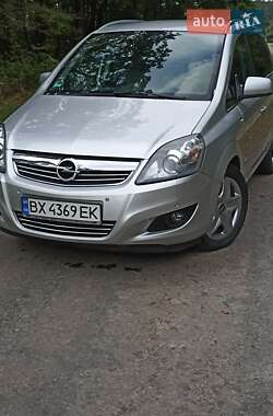 Минивэн Opel Zafira 2011 в Житомире