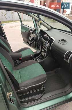 Минивэн Opel Zafira 1999 в 