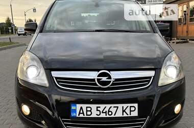 Мінівен Opel Zafira 2010 в Вінниці