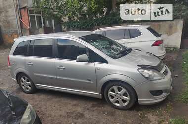 Минивэн Opel Zafira 2011 в Новом Роздоле