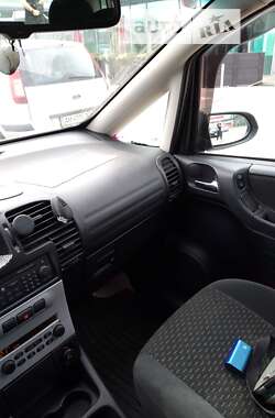 Мінівен Opel Zafira 2003 в Києві