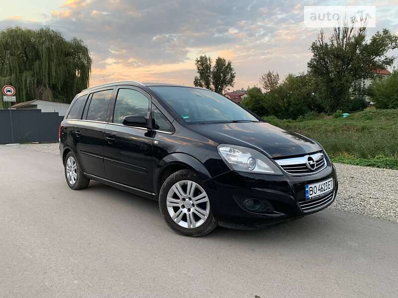Минивэн Opel Zafira 2009 в Теребовле