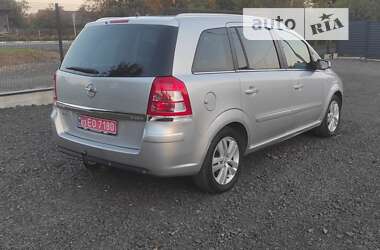 Мінівен Opel Zafira 2009 в Луцьку