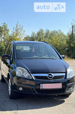 Мінівен Opel Zafira 2007 в Чернігові