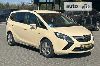 Микровэн Opel Zafira 2012 в Черновцах