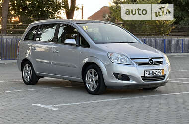 Минивэн Opel Zafira 2008 в Тернополе