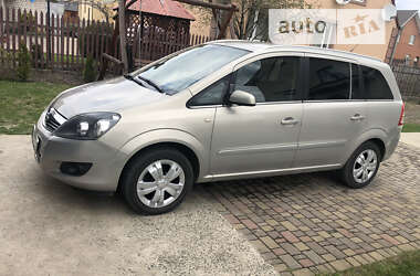 Мінівен Opel Zafira 2008 в Маневичах