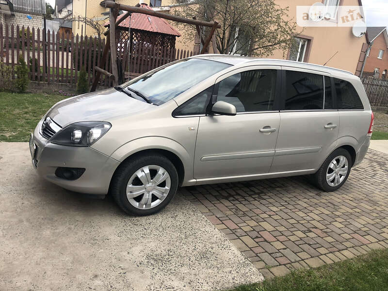 Opel Zafira 2008