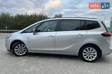 Мікровен Opel Zafira 2014 в Житомирі