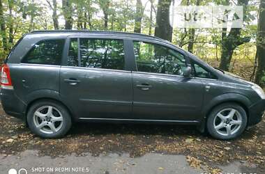 Opel Zafira 2010