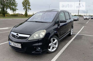 Минивэн Opel Zafira 2008 в Луцке