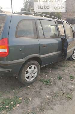 Минивэн Opel Zafira 2001 в Черкассах