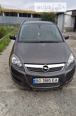 Минивэн Opel Zafira 2012 в Жидачове