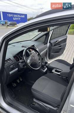 Минивэн Opel Zafira 2007 в Шепетовке