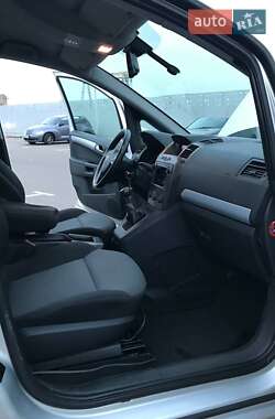 Мінівен Opel Zafira 2006 в Києві