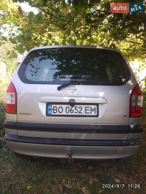 Мінівен Opel Zafira 2003 в Бучачі
